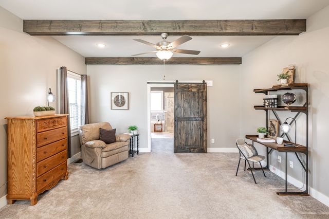 335 Drivers Ln, Gallatin, TN 37066