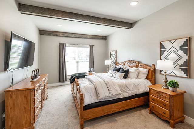 335 Drivers Ln, Gallatin, TN 37066