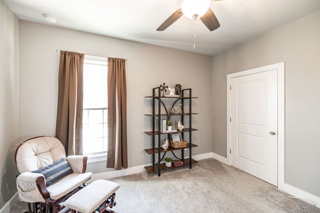 335 Drivers Ln, Gallatin, TN 37066
