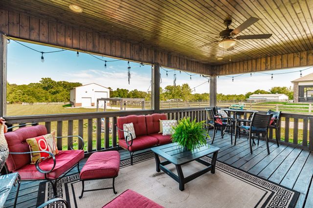 335 Drivers Ln, Gallatin, TN 37066