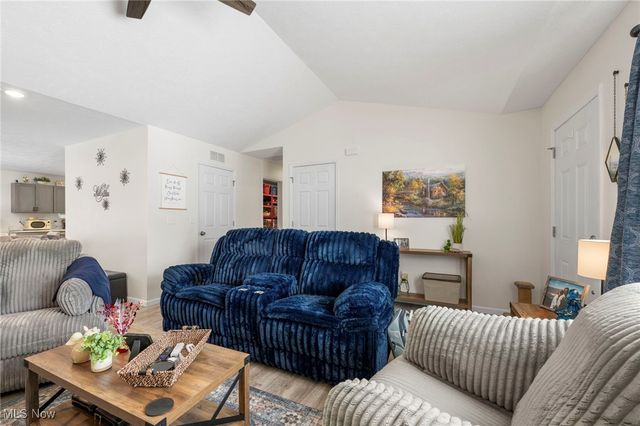 385 Nantucket Drive, Geneva, OH 44041