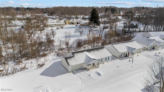 385 Nantucket Drive, Geneva, OH 44041