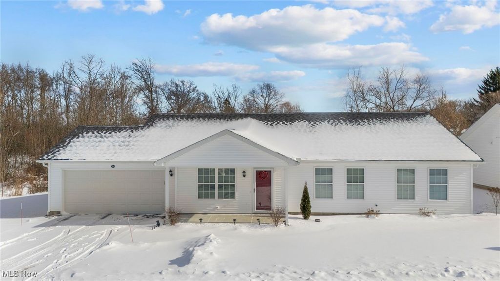 385 Nantucket Drive, Geneva, OH 44041