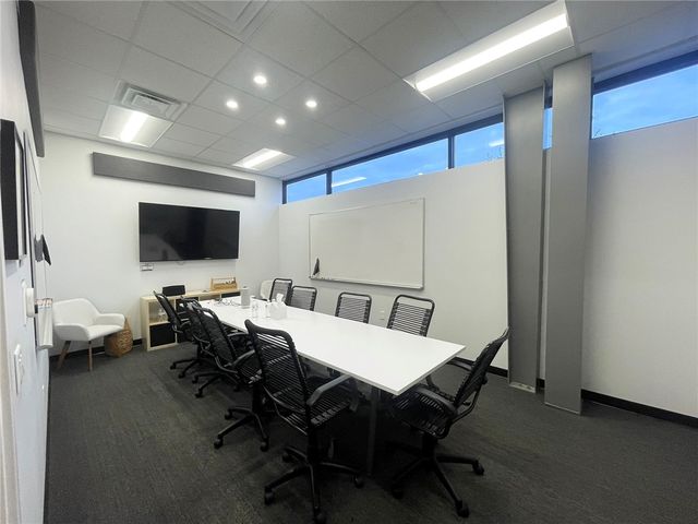 212 Presidential Drive, Lowell, AR 72745