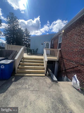 10149 SUTHERLAND RD, Silver Spring, MD 20901