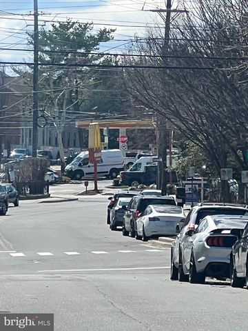 10149 SUTHERLAND RD, Silver Spring, MD 20901