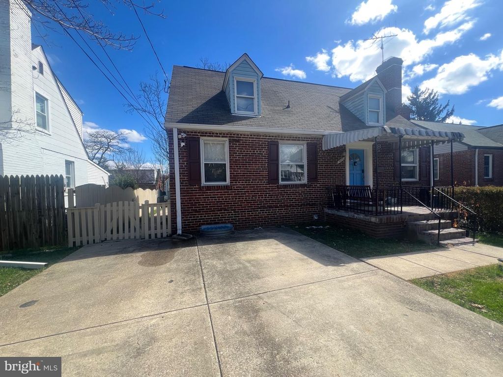 10149 SUTHERLAND RD, Silver Spring, MD 20901