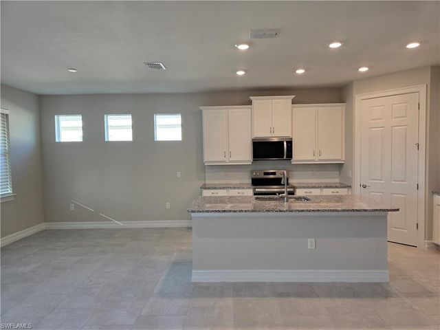 1224 Mariners View TER, Cape Coral, FL 33993