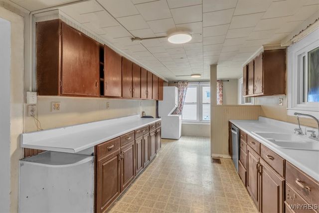 341 North Avenue, Shelby, NY 14103