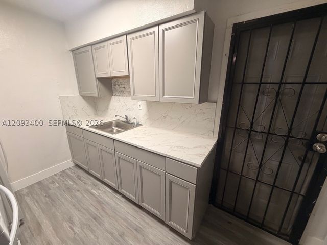 16000 NW 17th Ct, Miami Gardens, FL 33054