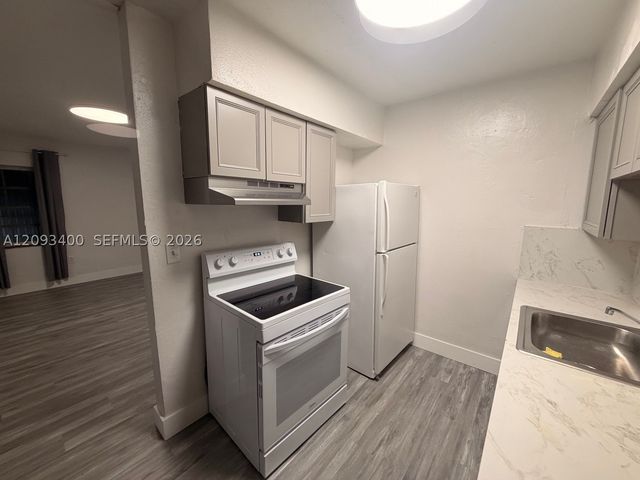 16000 NW 17th Ct, Miami Gardens, FL 33054