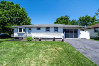 304 Drexler St, Salina, NY 13088