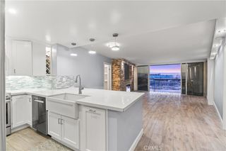 700 E Ocean Boulevard 1208, Long Beach, CA 90802