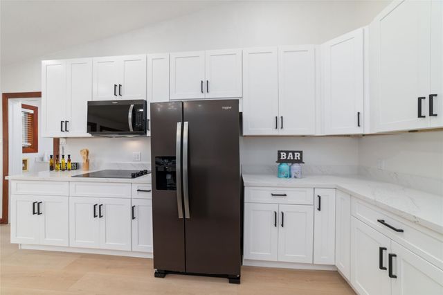 11411 Ash Creek Drive, Houston, TX 77043