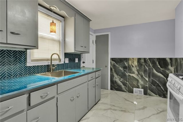 57 Erskine Avenue, Buffalo, NY 14215