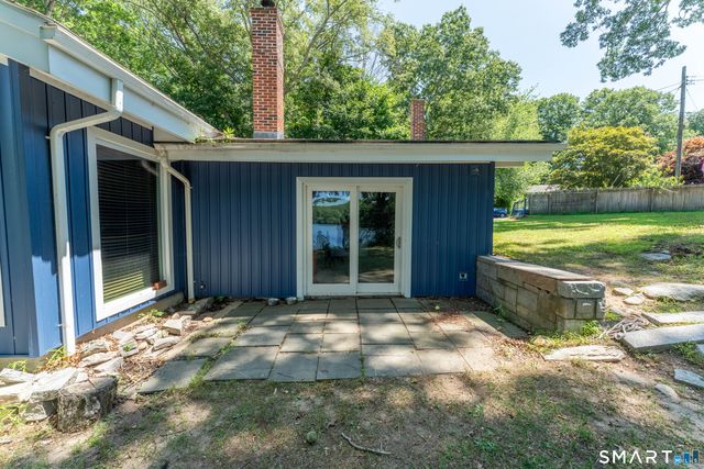 38 Pattagansett Drive, East Lyme, CT 06333