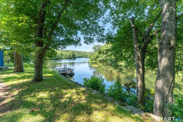 38 Pattagansett Drive, East Lyme, CT 06333