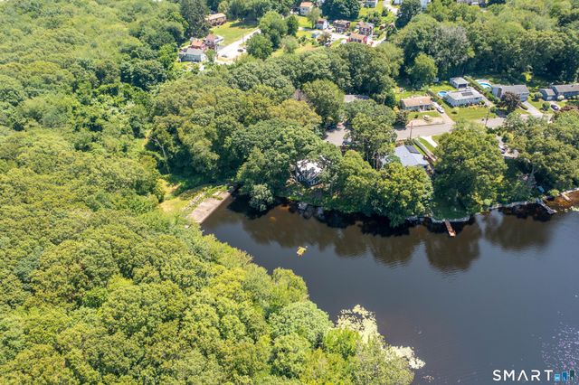 38 Pattagansett Drive, East Lyme, CT 06333