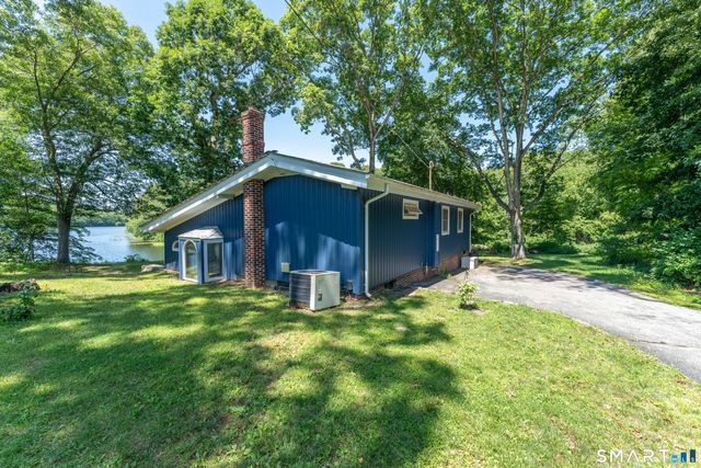 38 Pattagansett Drive, East Lyme, CT 06333