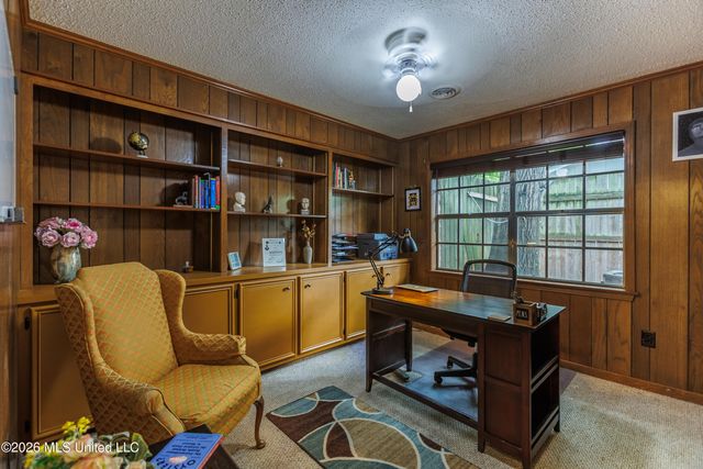 1480 Westbrook Road, Jackson, MS 39211