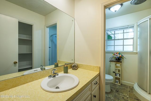 1480 Westbrook Road, Jackson, MS 39211