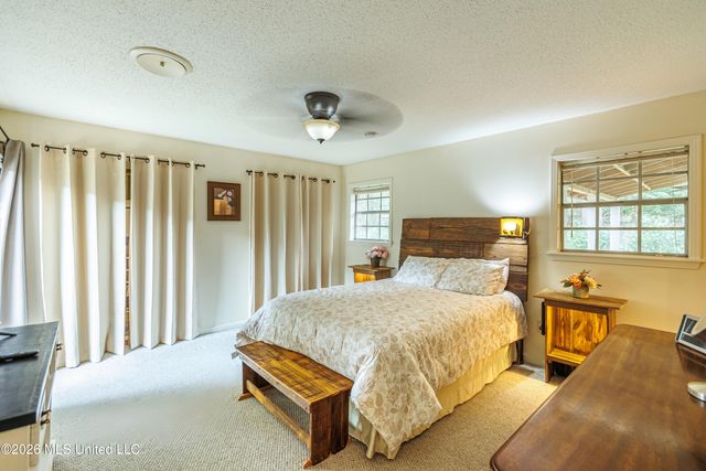 1480 Westbrook Road, Jackson, MS 39211