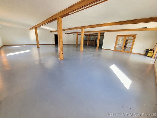 1390 N Legion Drive, Tahlequah, OK 74464