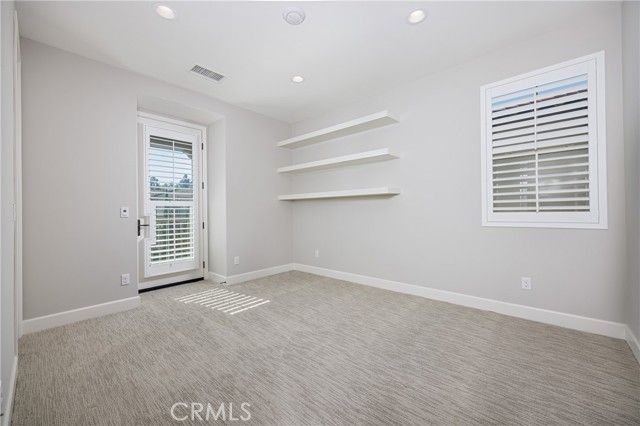 2017 Picasso, Santa Ana, CA 92704