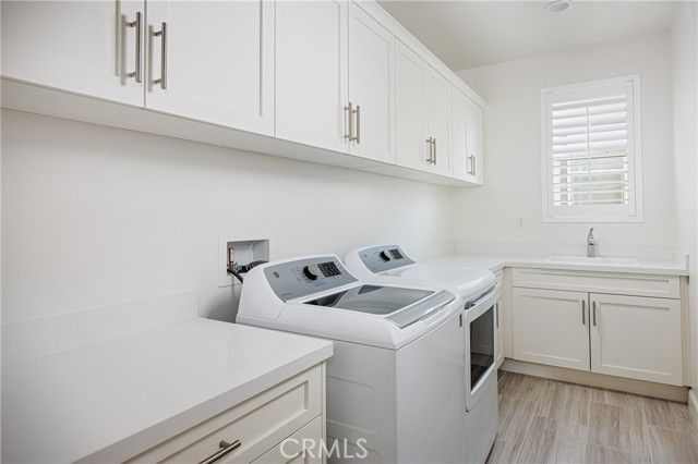 2017 Picasso, Santa Ana, CA 92704