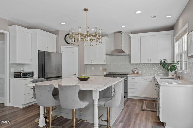 206 Slate Blue Place, Cary, NC 27519