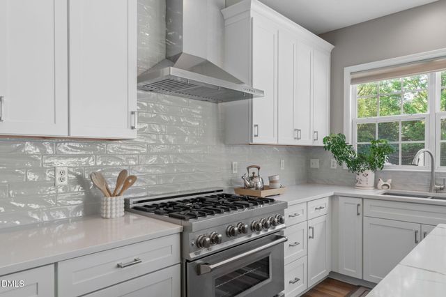 206 Slate Blue Place, Cary, NC 27519