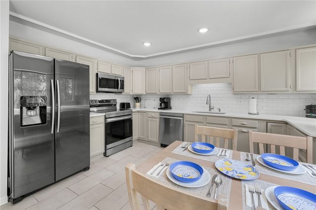 115 Harbor Lights Drive, Salem, SC 29676