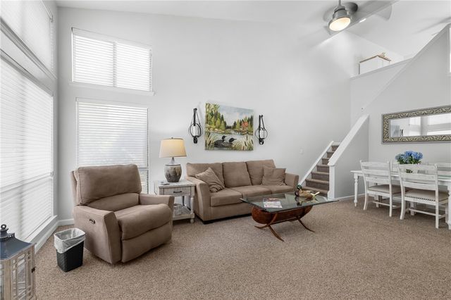 115 Harbor Lights Drive, Salem, SC 29676