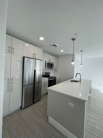 42 North Beacon St 306, Boston, MA 02134
