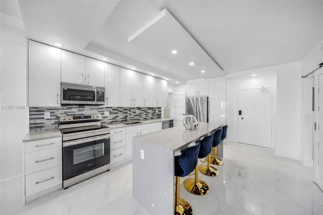 1985 S Ocean Dr 10B, Hallandale Beach, FL 33009