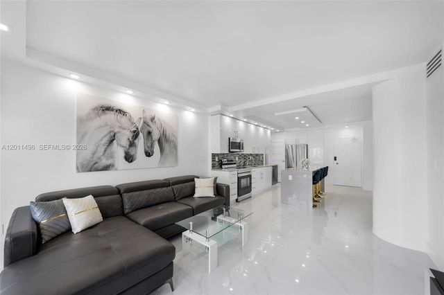 1985 S Ocean Dr 10B, Hallandale Beach, FL 33009