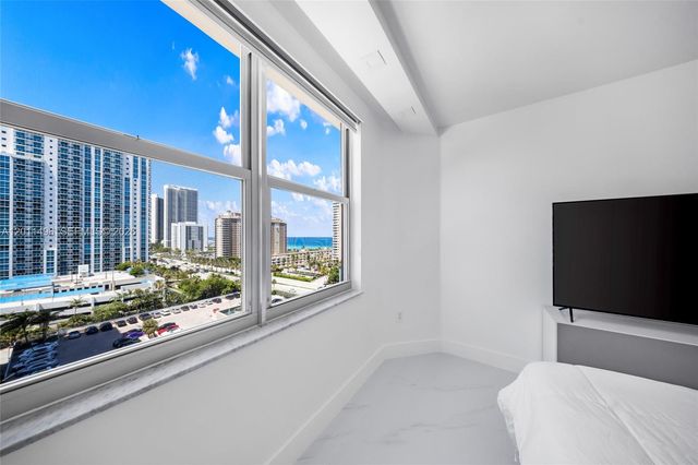 1985 S Ocean Dr 10B, Hallandale Beach, FL 33009