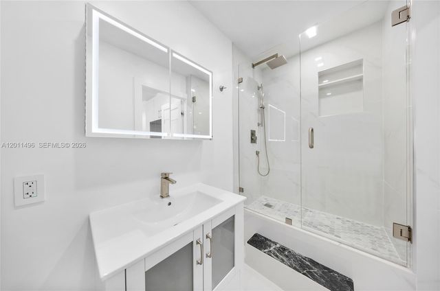 1985 S Ocean Dr 10B, Hallandale Beach, FL 33009