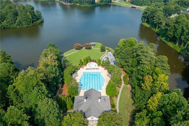 1620 Alvecote Court, Cumming, GA 30041