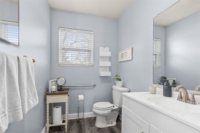 548 Adams Street, Grand Rapids, MI 49507