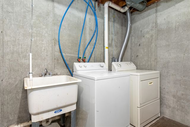 548 Adams Street, Grand Rapids, MI 49507