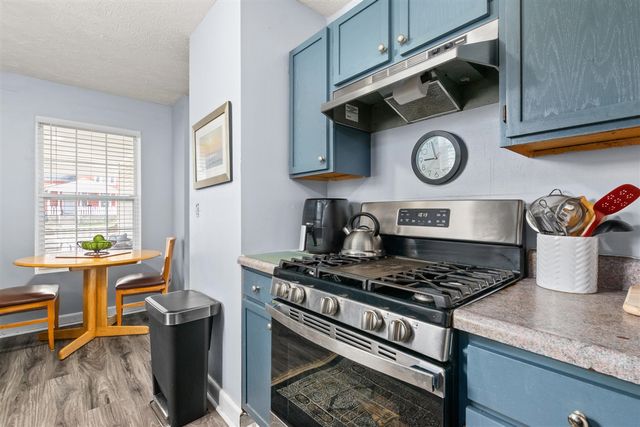 548 Adams Street, Grand Rapids, MI 49507