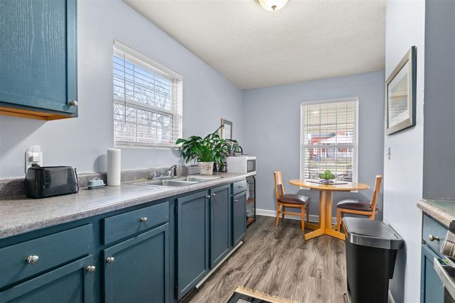 548 Adams Street, Grand Rapids, MI 49507