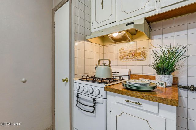 728 ARTEMEDIANO Street, Socorro, TX 79927