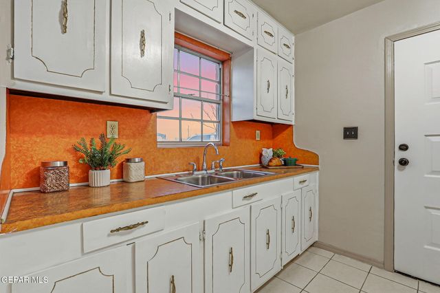 728 ARTEMEDIANO Street, Socorro, TX 79927