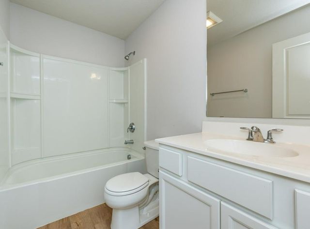 3040 Darling Road, Waukee, IA 50263