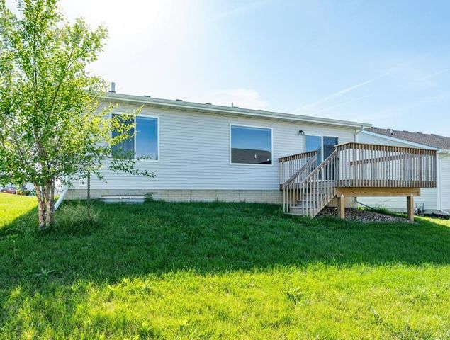 3040 Darling Road, Waukee, IA 50263