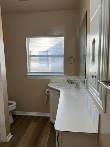 3402 Seabrook Street, Houston, TX 77021