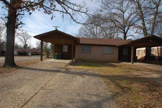 8205 E Woodview Drive, Sherwood, AR 72120