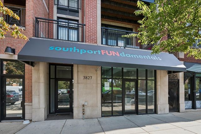3827 N Southport Avenue, Chicago, IL 60613